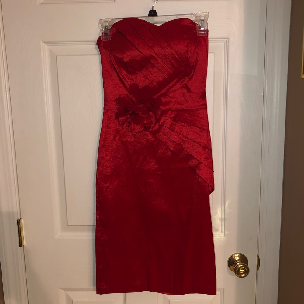 Daisy Strapless Prom Dress